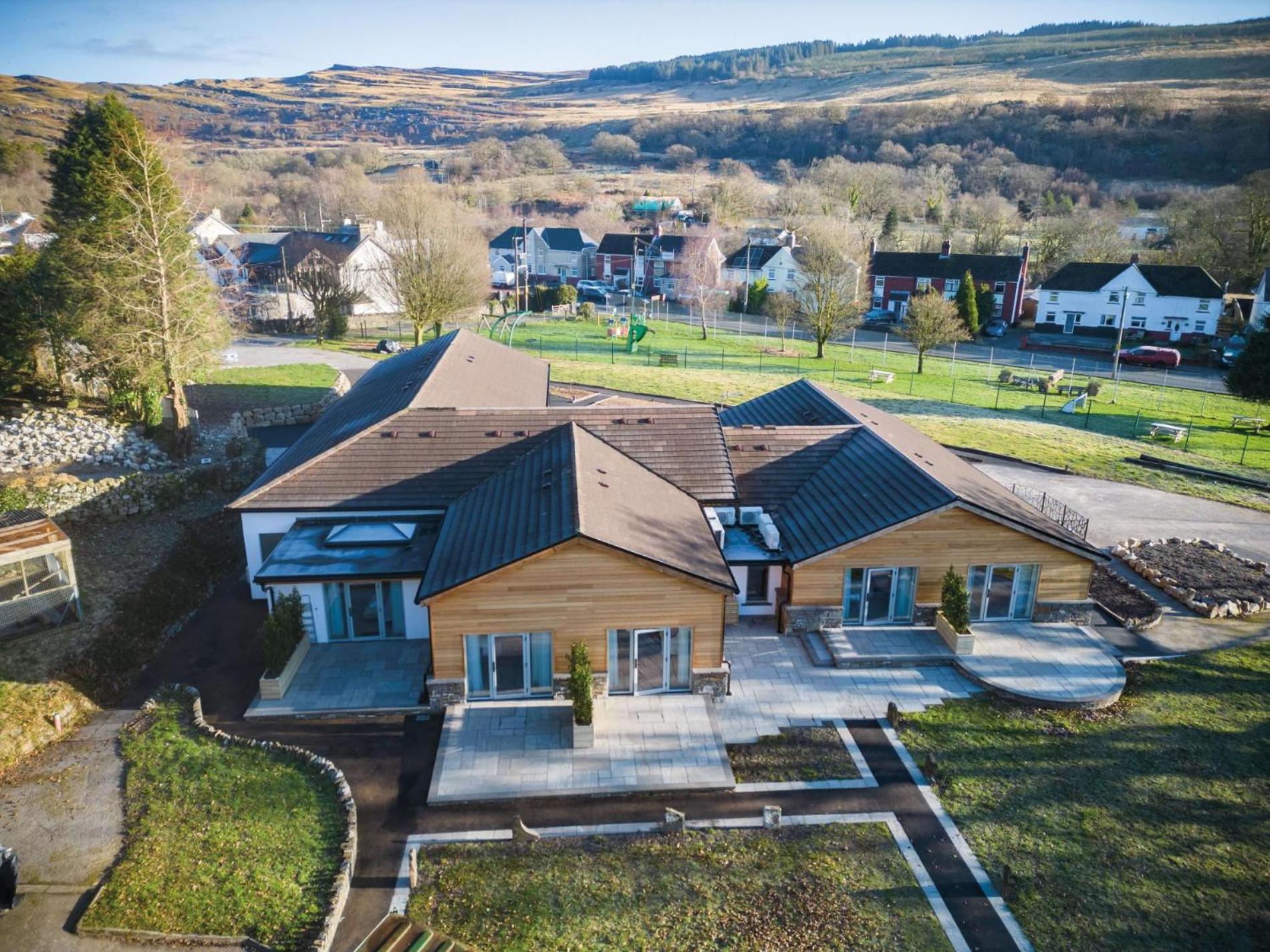 Suite 6 - Sleeping Giant Hotel - Pen Y Cae Inn Brecon Exterior foto